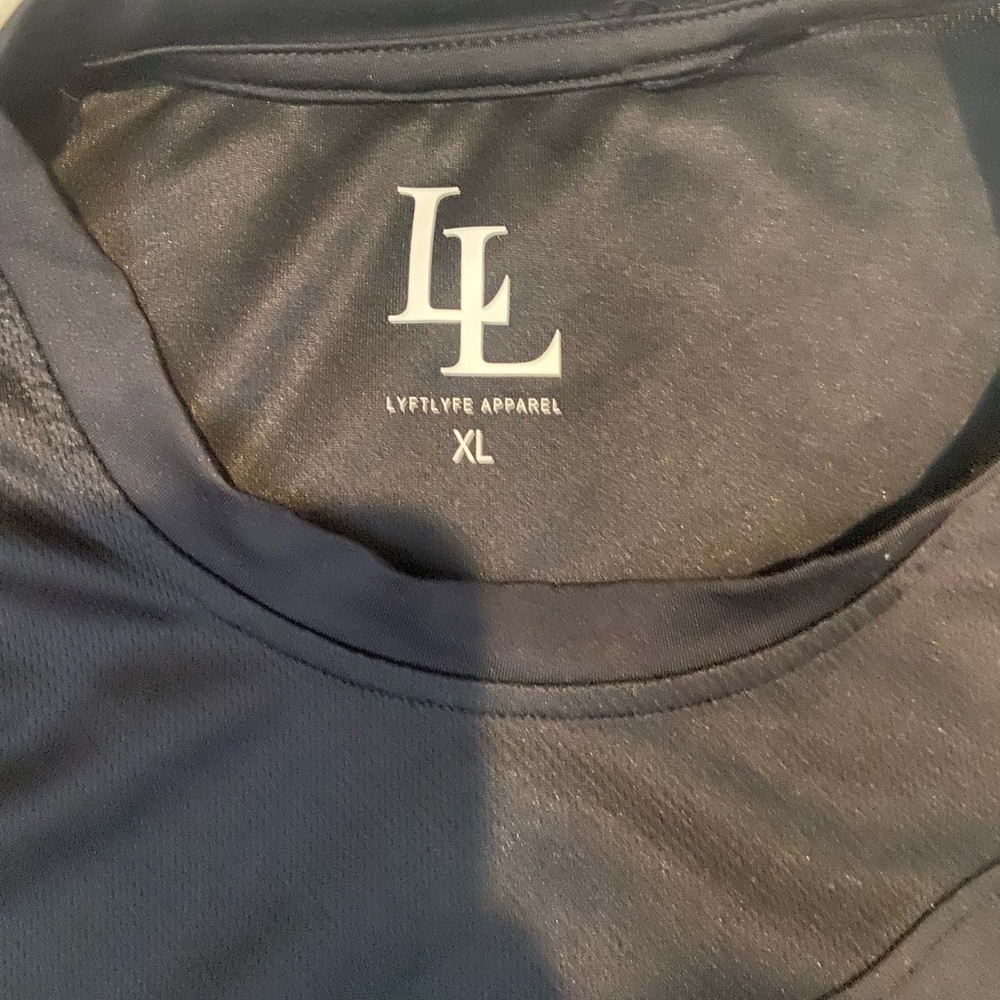 Mens LYFT LYFE Black Tank Top - Picture 2 of 3